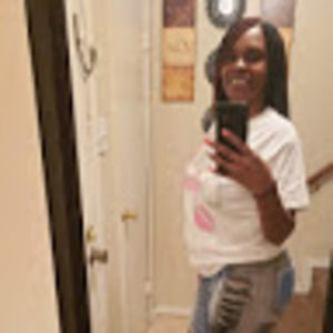 Meet your Posher, Kemesha